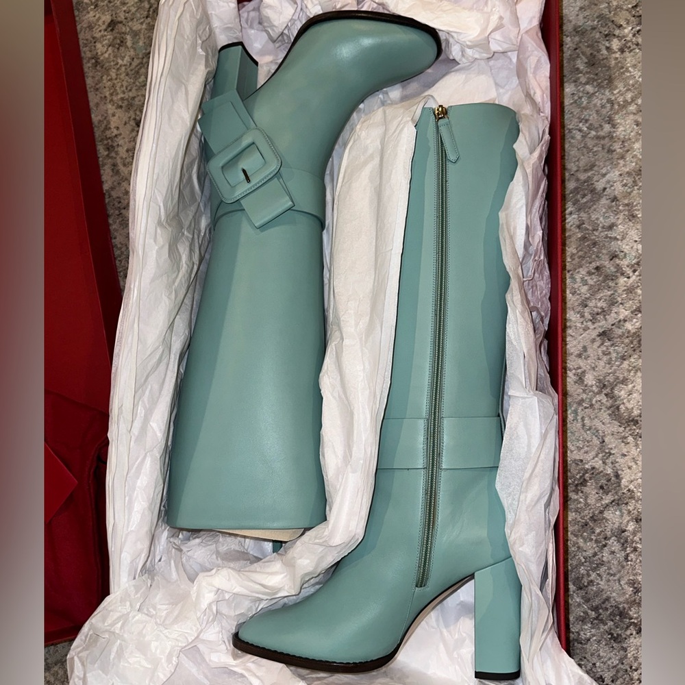 54. RARE Valentino Garavani Buckle-Embellished Leather Knee Boot - Picture 3 of 16
